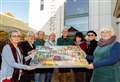 Artist gives painting gift to venue after town exhibition