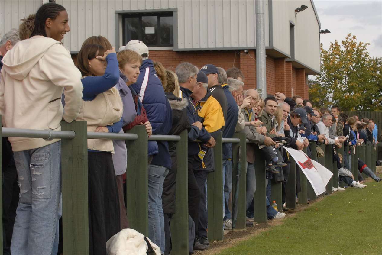 Football - Debenham FC V AFC Wimbledon.. (32727763)