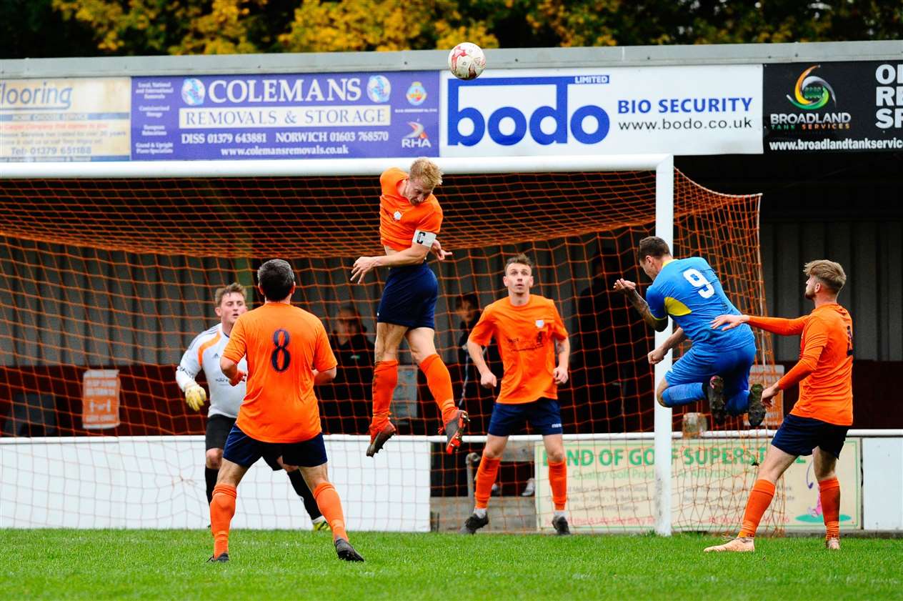 Diss defending. Picture: Mark Bullimore Photography.