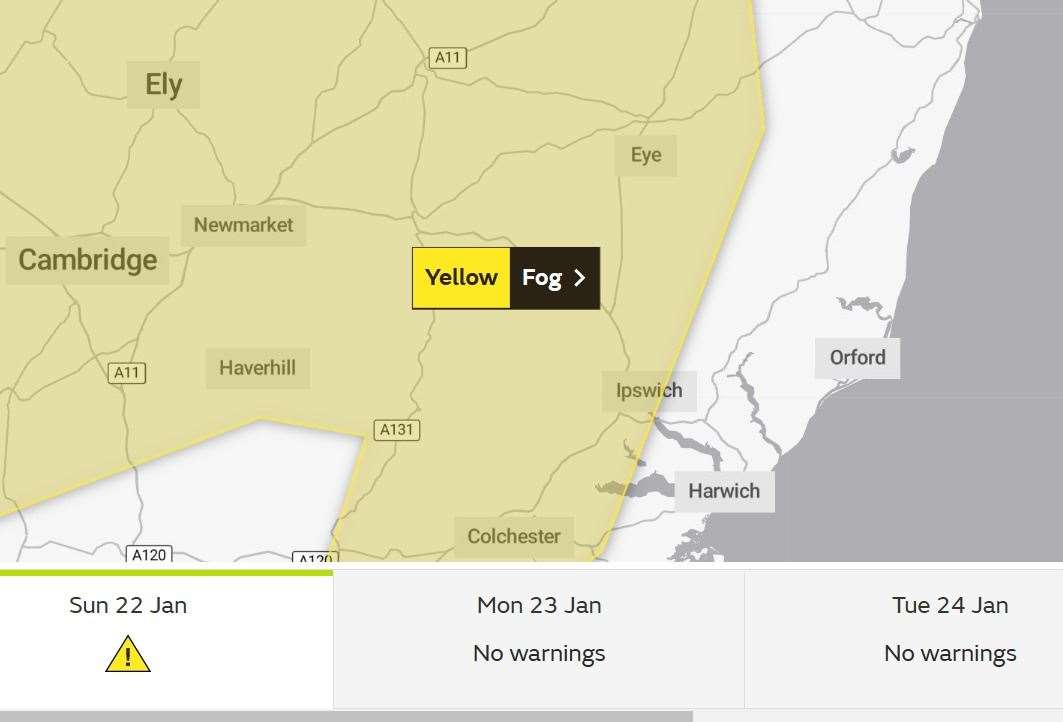 Fog is expected tomorrow. (61983627)