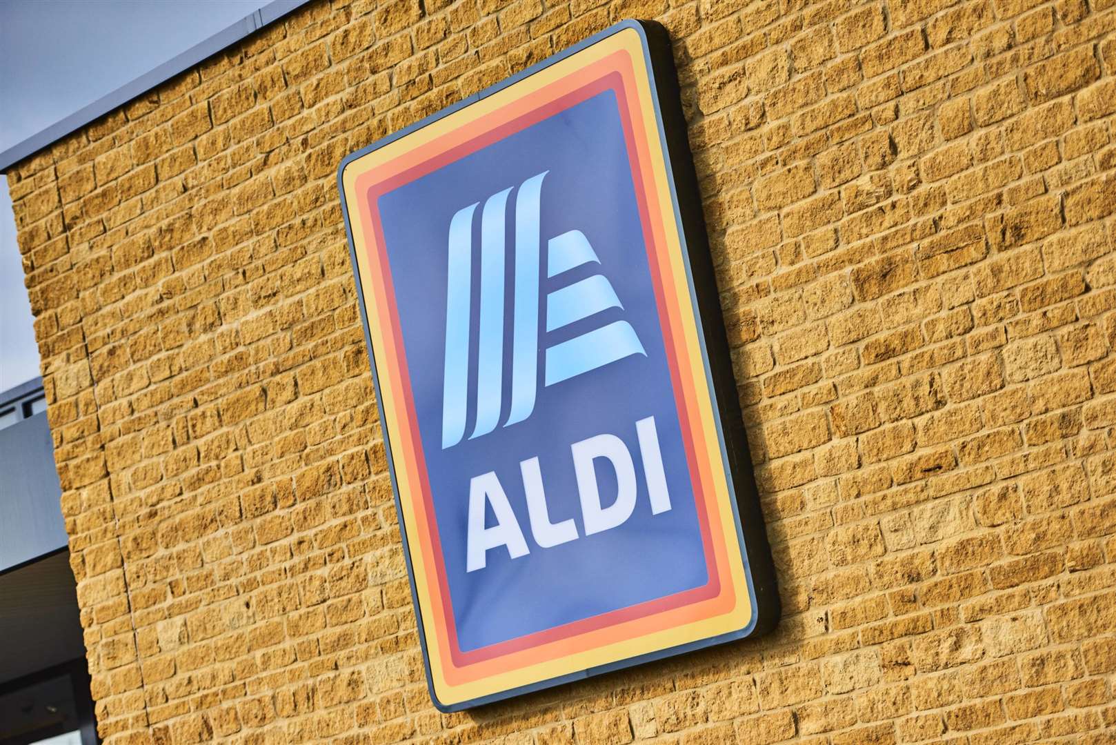Covidsecure Aldi reopens after twoweek refurbishment