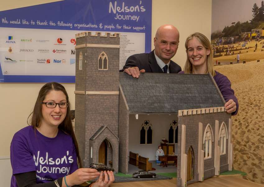 Gena Moore from Nelson's Journey with Simon and Anne Beckett-Allen, directors of Rosedale Funeral Home ANL-150421-134947001