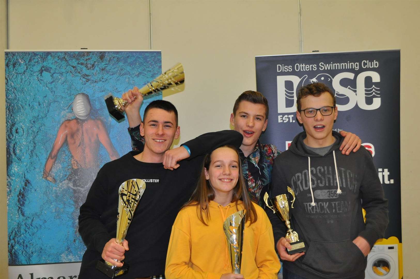 Diss Otters (6722964)