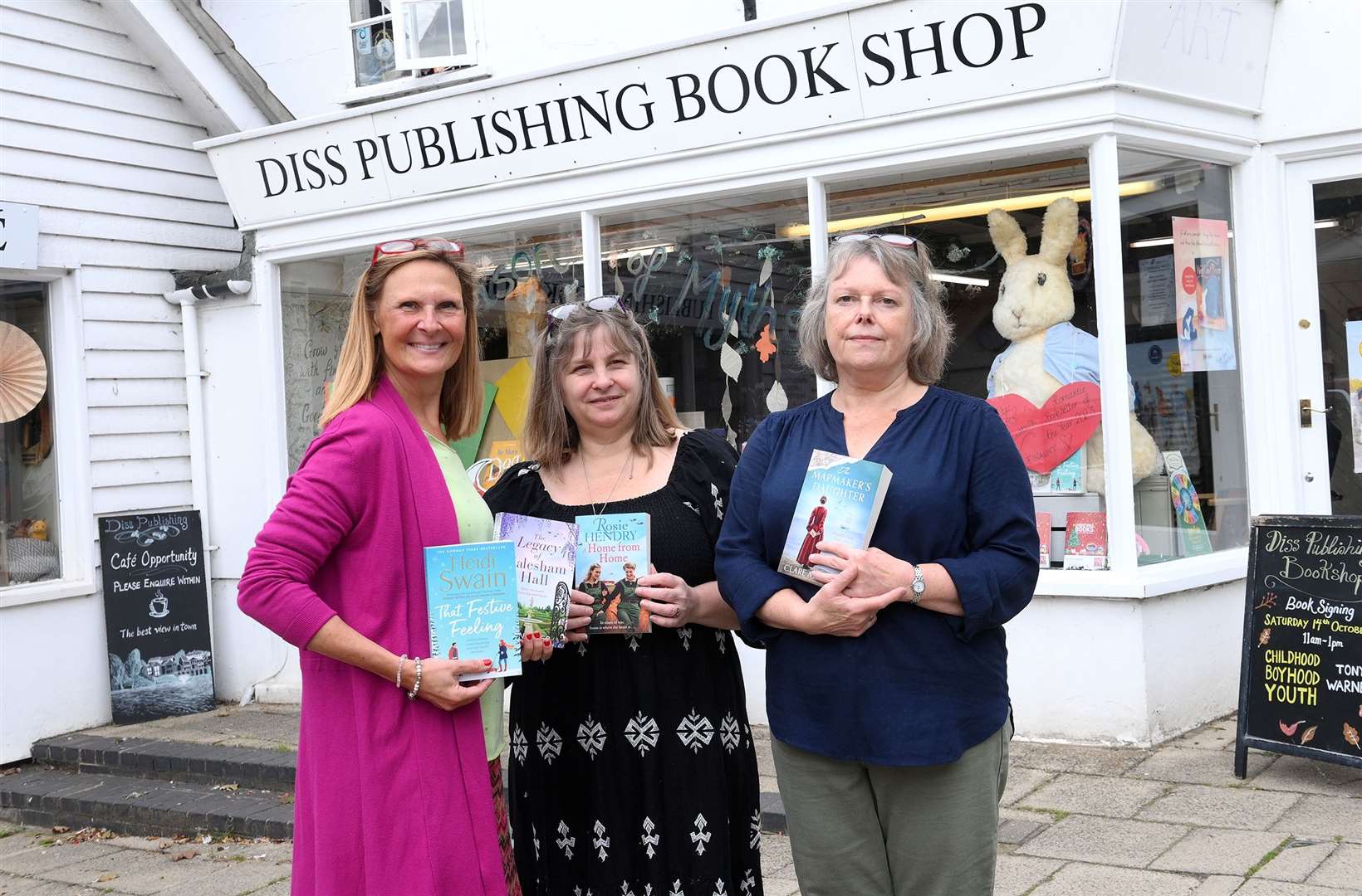Diss Publishing Book Shop has been named as a finalist for supporting romantic novelistsPICTURED: Birgitte Mager, Karen Pearl and Kris HallPicture: Mecha Morton