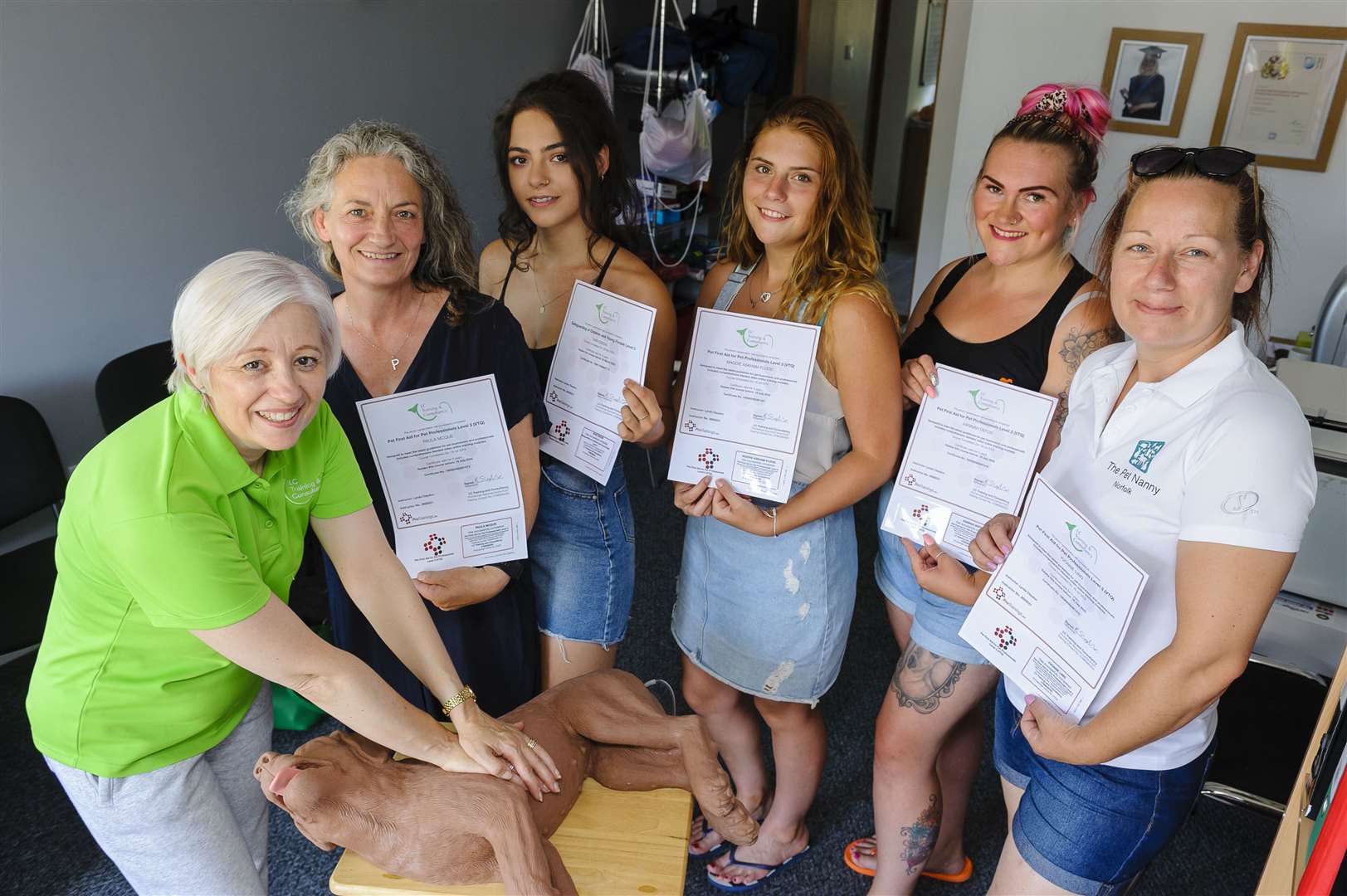 Pictured, from left: Trainer Lynda Claydon, Paula McQue, Maddi McQue, Maddie Askham-Flood, Hannah Defoe and Yvonne Ling with their certificates.Picture by Mark Bullimore.
