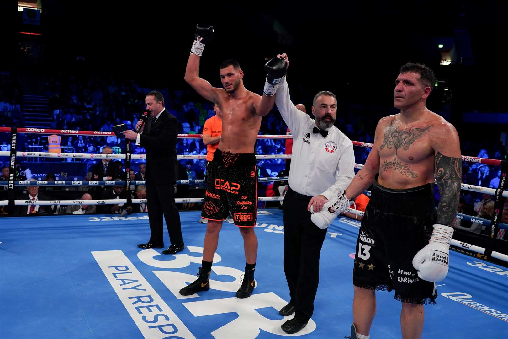 Tommy Fletcher defeats Alvaro Terro Picture: Stephen Dunkley/Queensberry Promotions