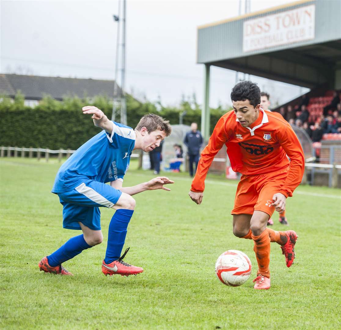 Football - Diss Town v Leiston Reserves. Callum Olpin. (37689477)