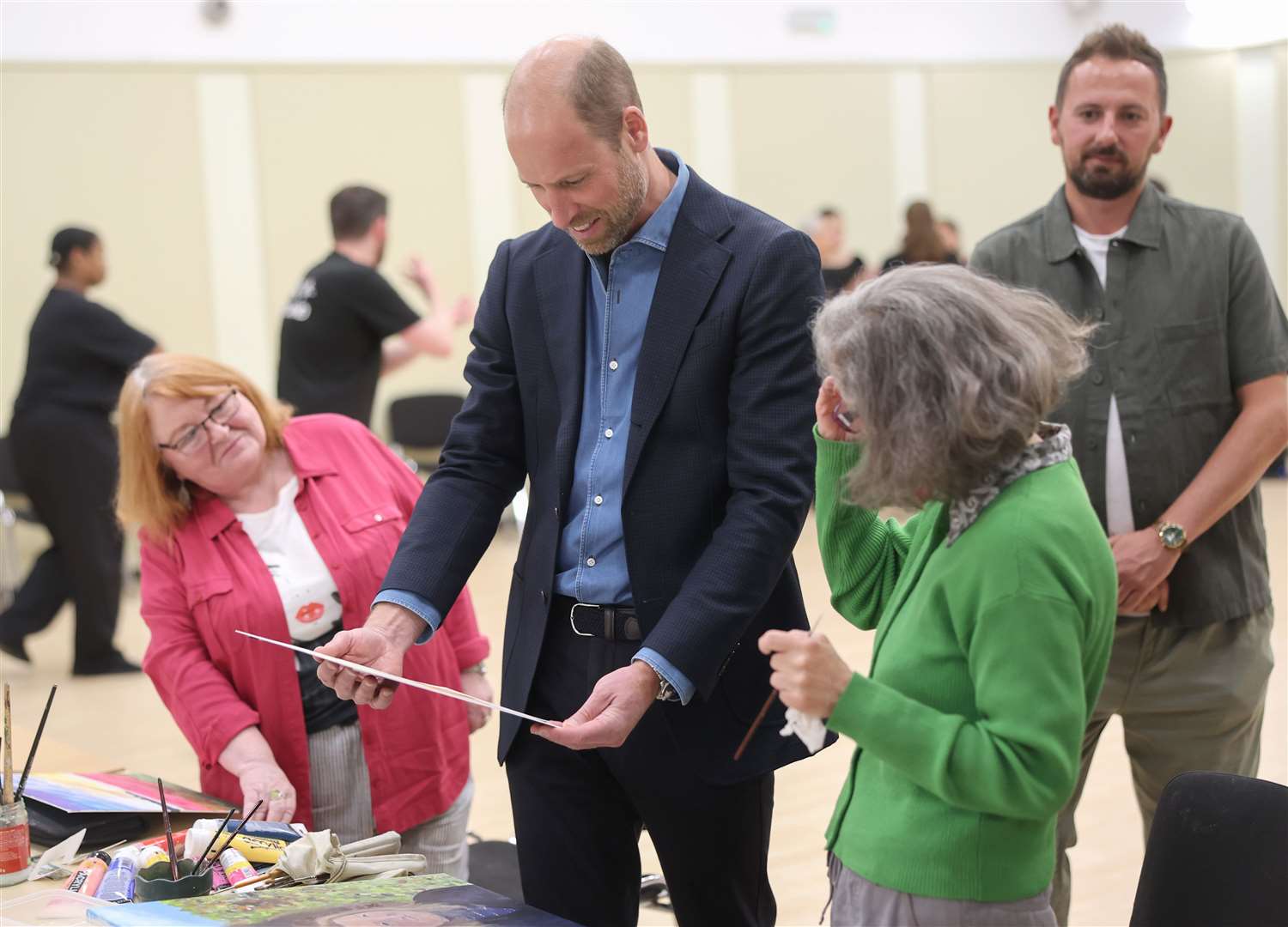 William was impressed by the work of amateur artists at Leith Community Centre (Chris Jackson/PA)