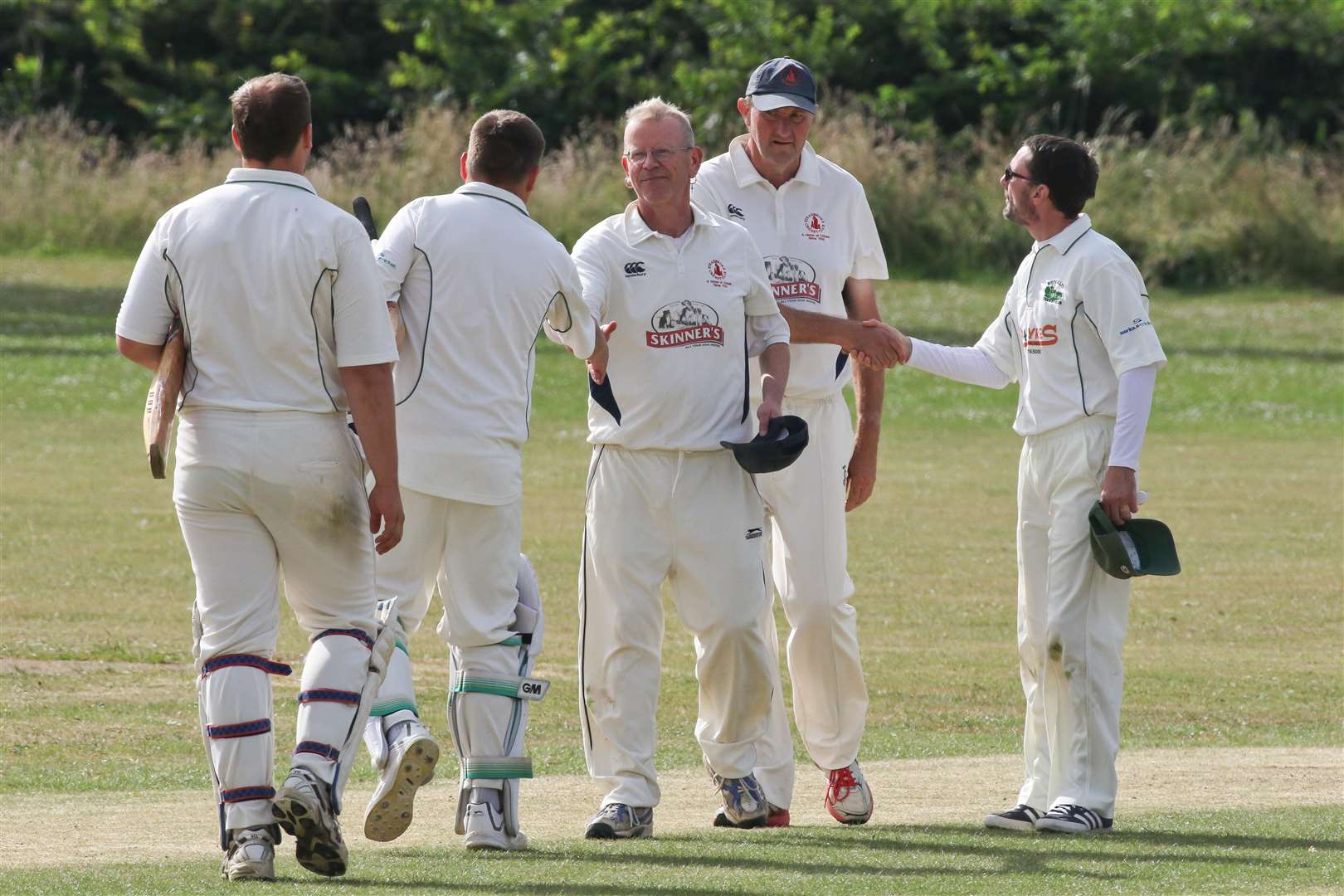 WELL PLAYED: Stradbroke congratulate Brockley on their victory (2752669)