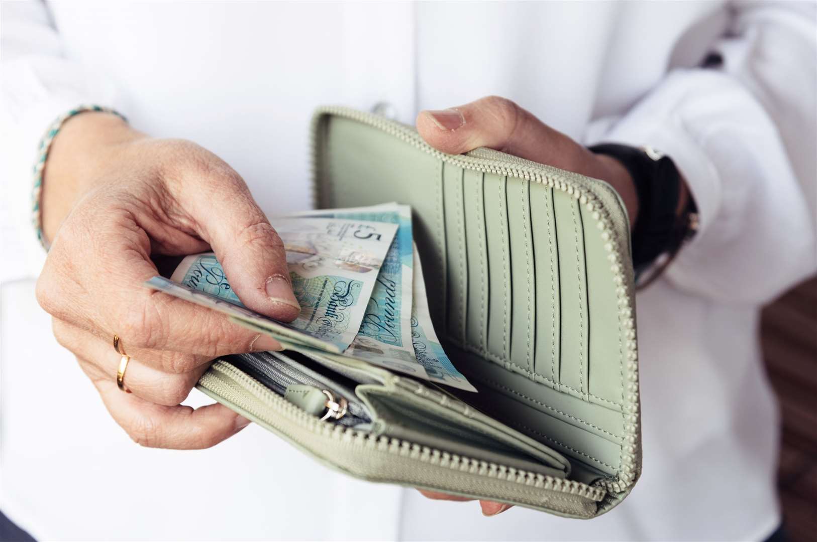 There have been five incidents of purse and wallet thefts. Picture: iStock