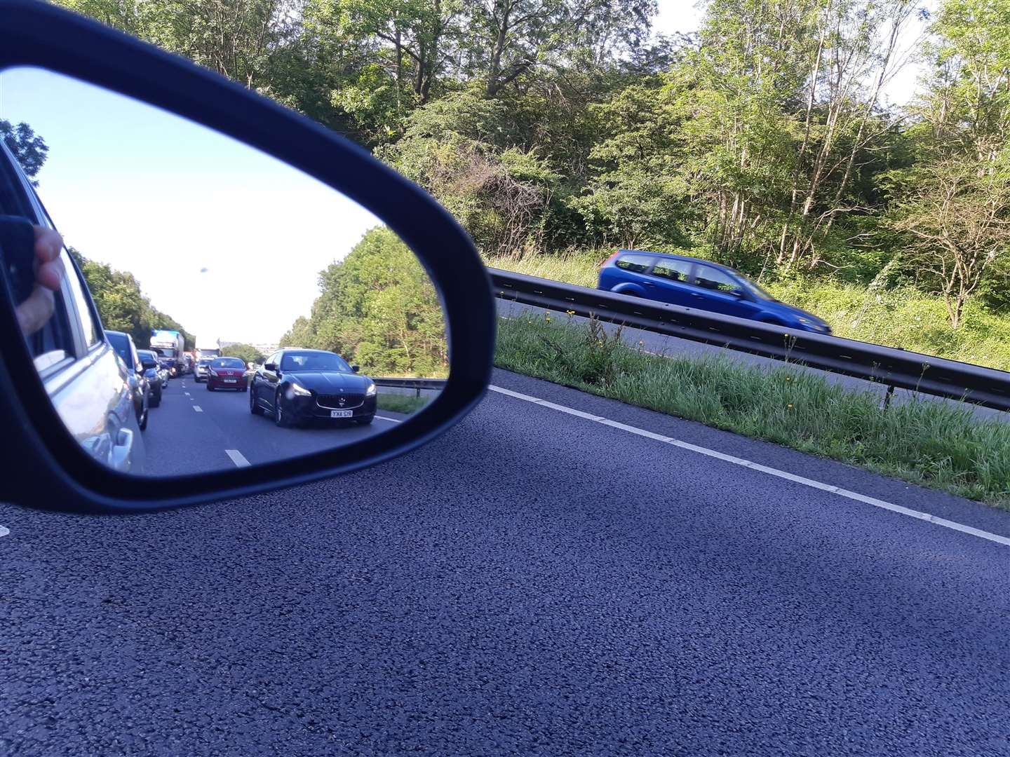 Traffic in the area is very slow and it has been advised to take that into account when planning your journey.