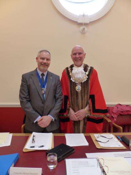 Mayor Julian Mason and deputy Mike Bardwell ANL-150521-113701001
