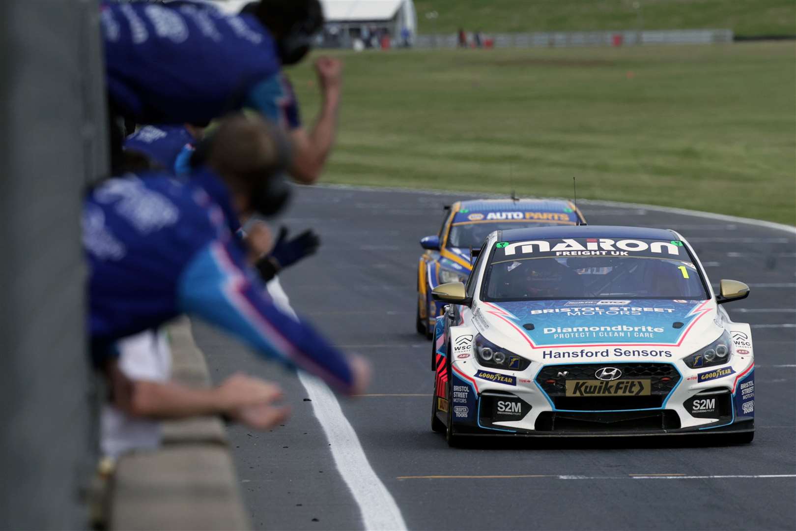 EXCELR8's reigning champion Tom Ingram takes his first victory of the season in round 9 of the 2023 Kwik Fit British Touring Car Championship at Snetterton Picture: Jakob Ebrey Photography