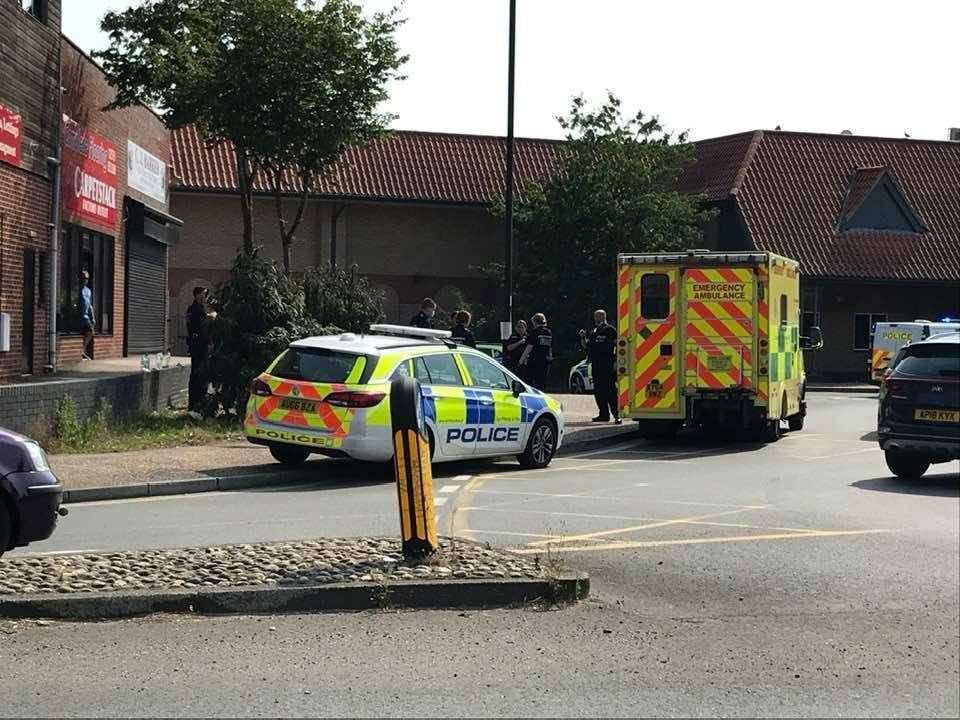 Police attended the scene (40221886)