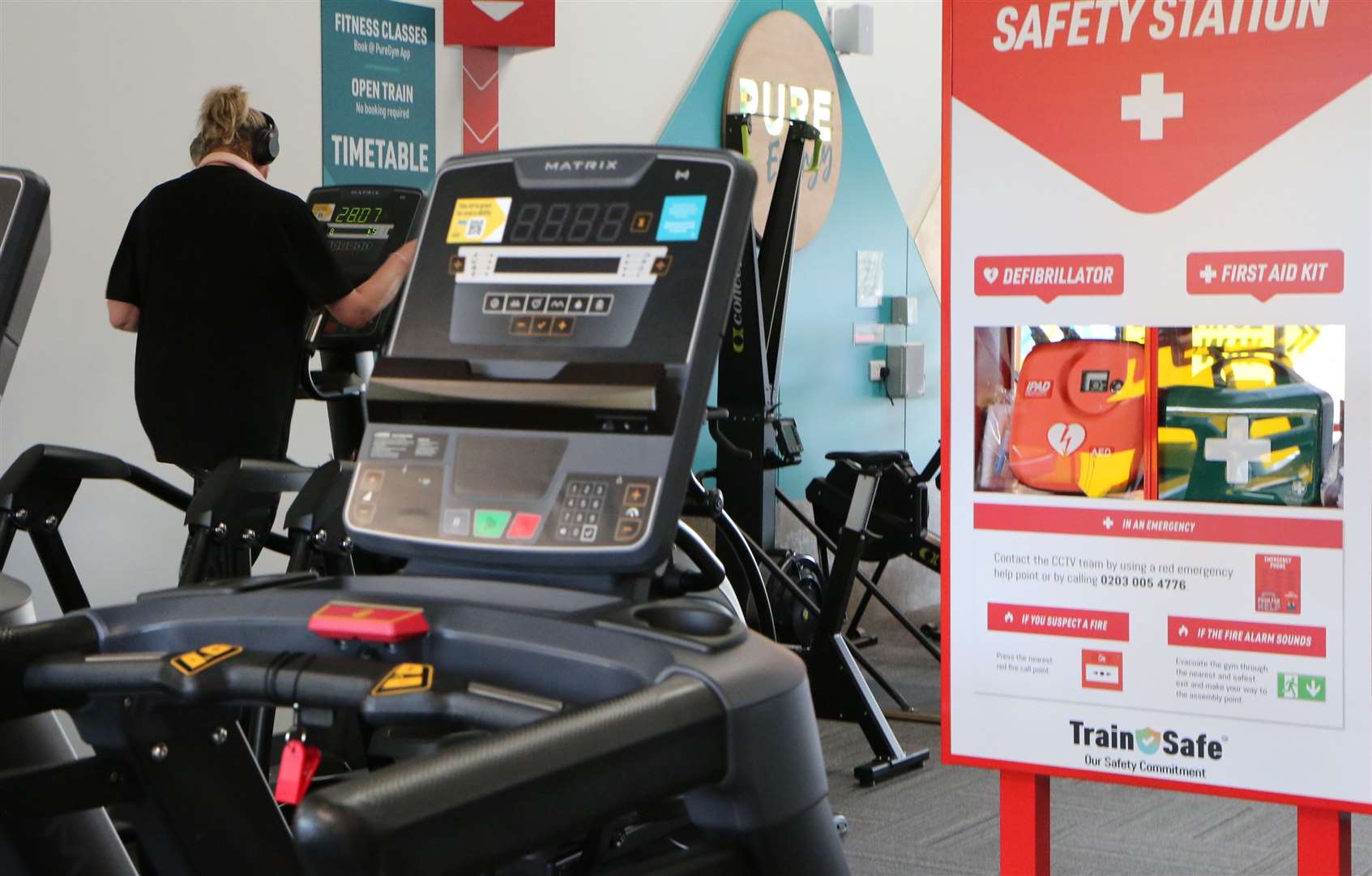 PureGym, Diss